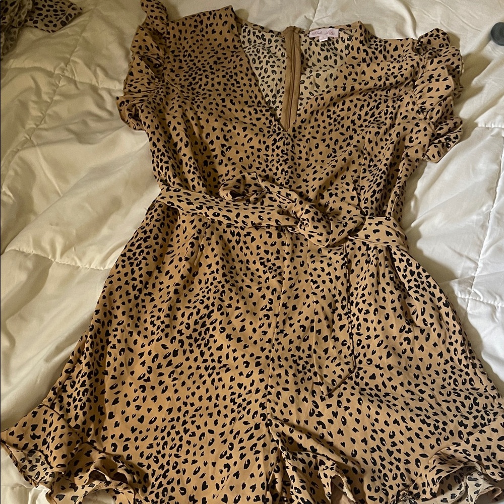Pink Lily Leopard Print romper - Tan & Black